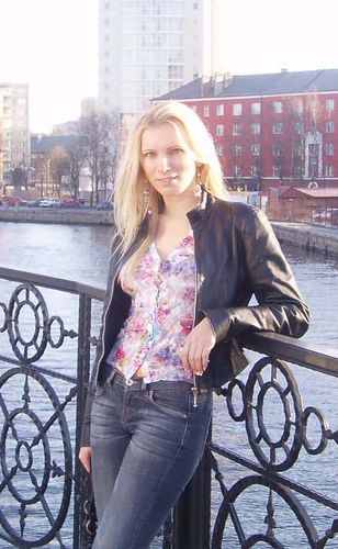 Photos of Russian dating scammers
