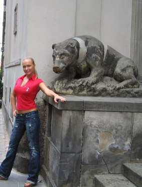 Photos of Russian dating scammers