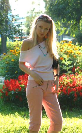 Photos of Russian dating scammers