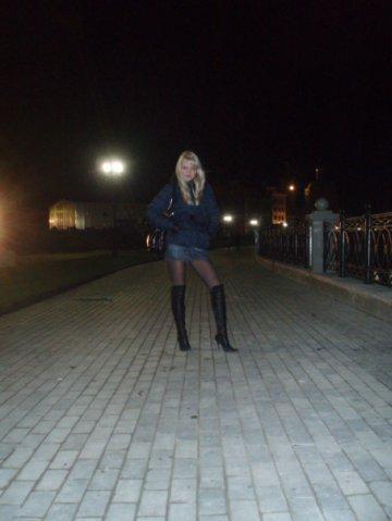 Photos of Russian dating scammers