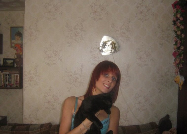 Photos of Russian dating scammers