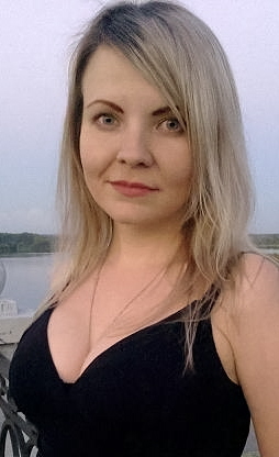 Photos of Russian dating scammers